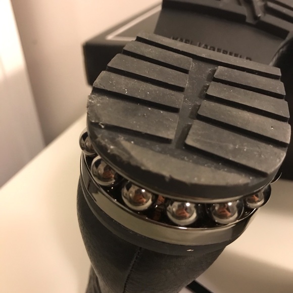 NWOT Leather ankle boots - Picture 8 of 9